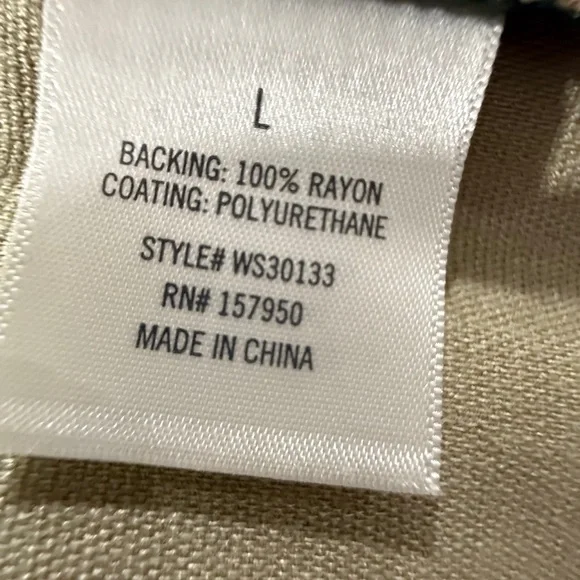 Elegant Green Leather Mini Skirt - Picture 6 of 6